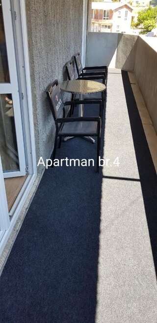 Апартаменты Apartmani Nikmil Bar- Susanj Бар Апартаменты с балконом-3