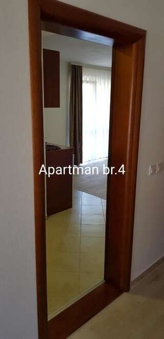 Апартаменты Apartmani Nikmil Bar- Susanj Бар Апартаменты с балконом-16